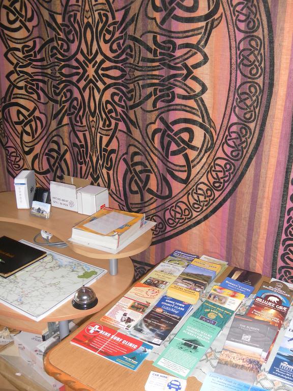 ليسدونفارنا Slieve Elva B&B المظهر الخارجي الصورة