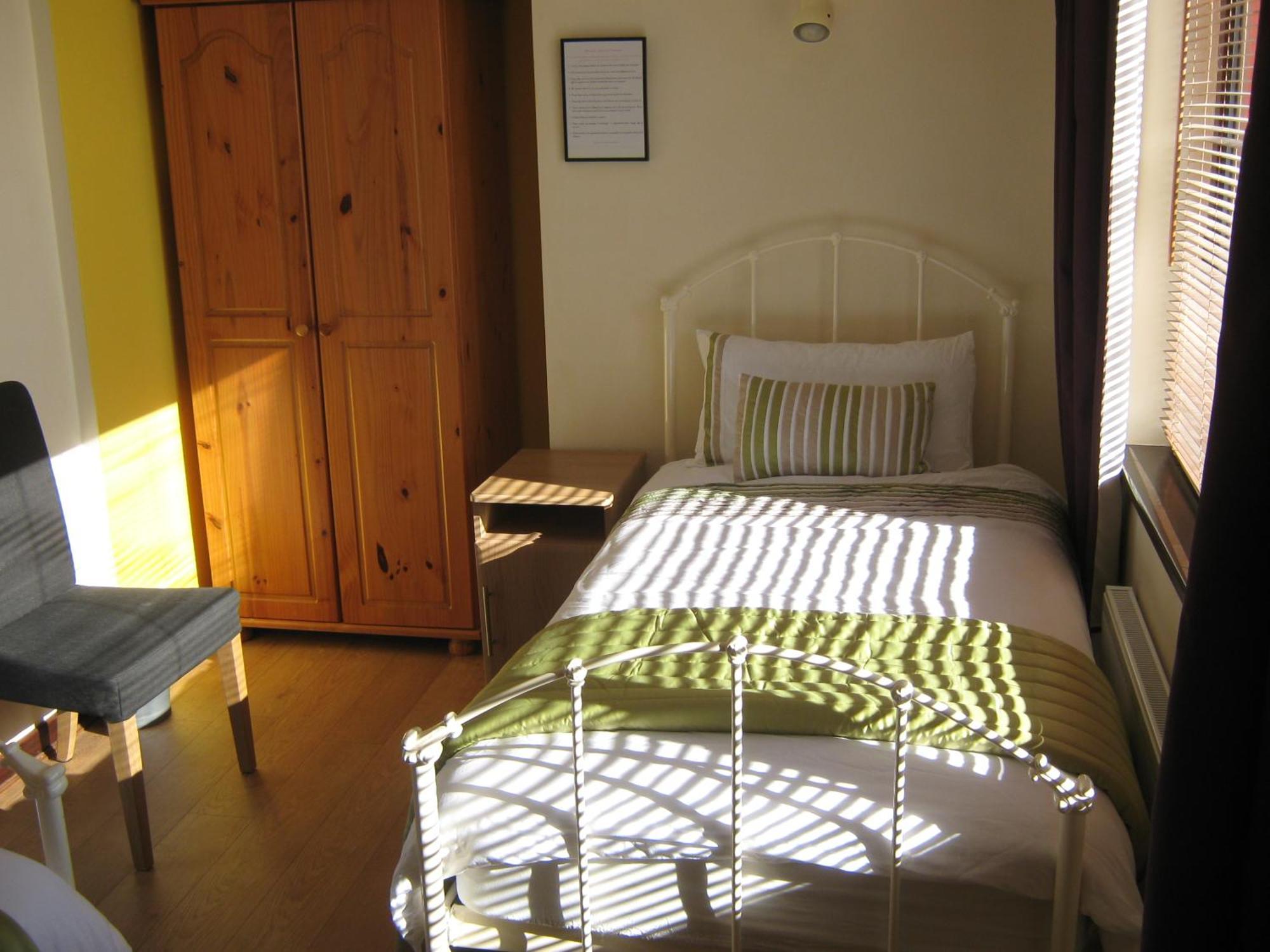 ليسدونفارنا Slieve Elva B&B المظهر الخارجي الصورة